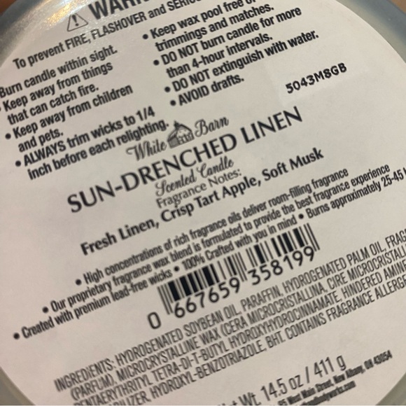 New ~ {Bath & Body Works} 3-Wick Candle | Sun Drenched Linen (14.5 oz) - Picture 11 of 13